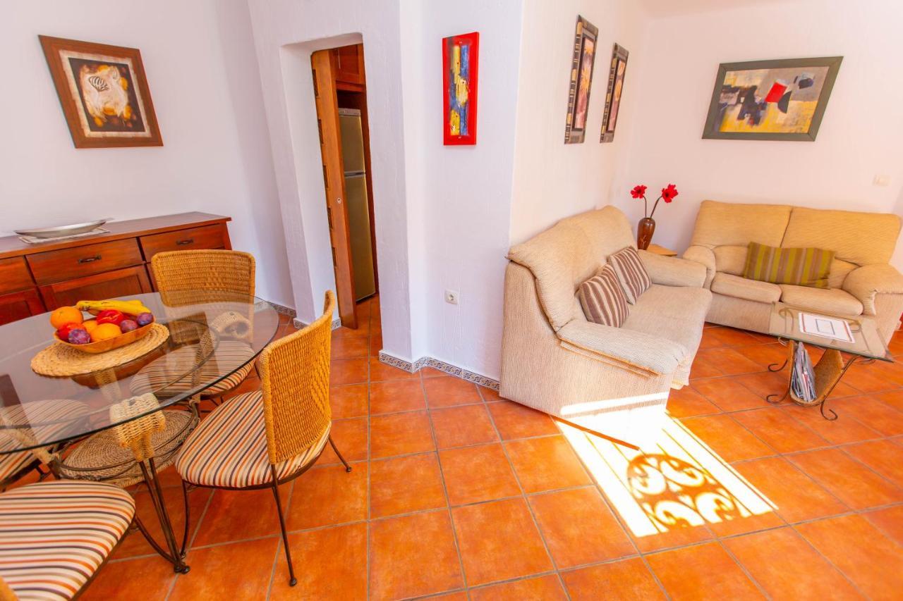 Punta Prima Casa Apartment Torrevieja Bagian luar foto